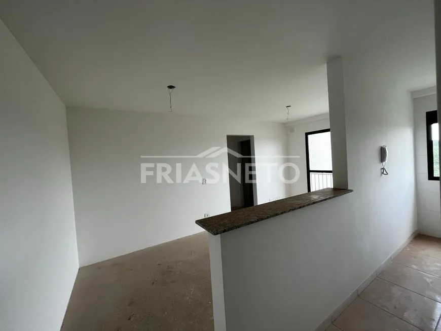 Foto 1 de Apartamento com 2 Quartos à venda, 58m² em Dois Córregos, Piracicaba