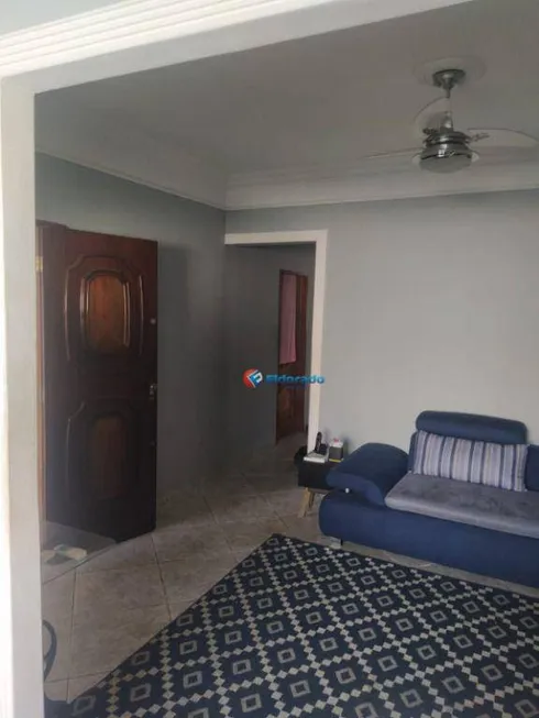 Foto 1 de Casa com 4 Quartos à venda, 260m² em Vila Aeroporto, Campinas