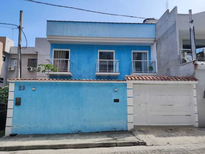 Foto 1 de Casa de Condomínio com 3 Quartos à venda, 150m² em Jacarepaguá, Rio de Janeiro