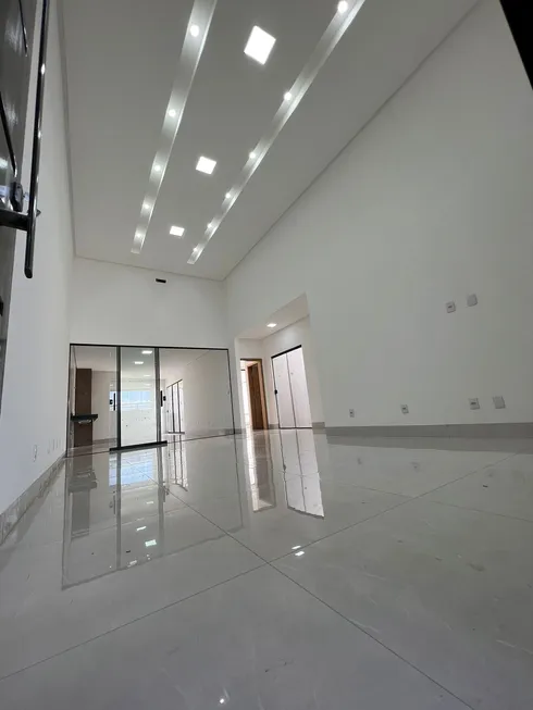 Foto 1 de Casa com 3 Quartos à venda, 151m² em Jardim Helvécia, Aparecida de Goiânia