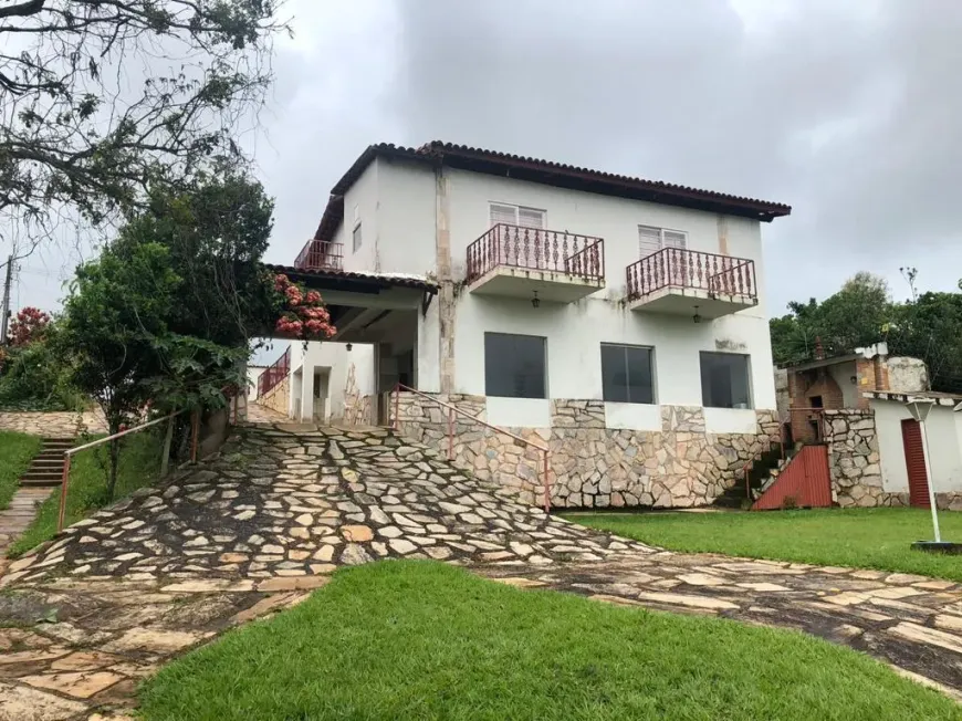 Foto 1 de Casa com 4 Quartos à venda, 400m² em Centro, Corumbá de Goiás