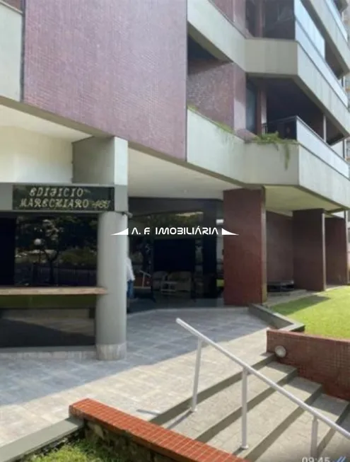 Foto 1 de Apartamento com 4 Quartos para venda ou aluguel, 128m² em Enseada, Guarujá