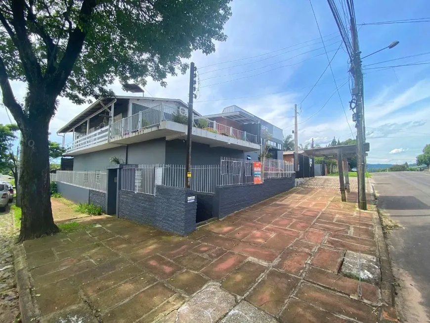 Foto 1 de Casa com 2 Quartos para venda ou aluguel, 240m² em Bela Vista, Estância Velha