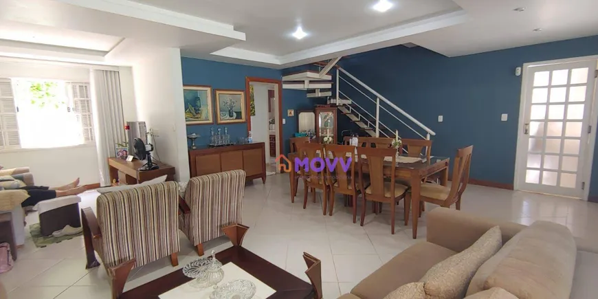 Foto 1 de Casa com 5 Quartos à venda, 173m² em Itaipu, Niterói