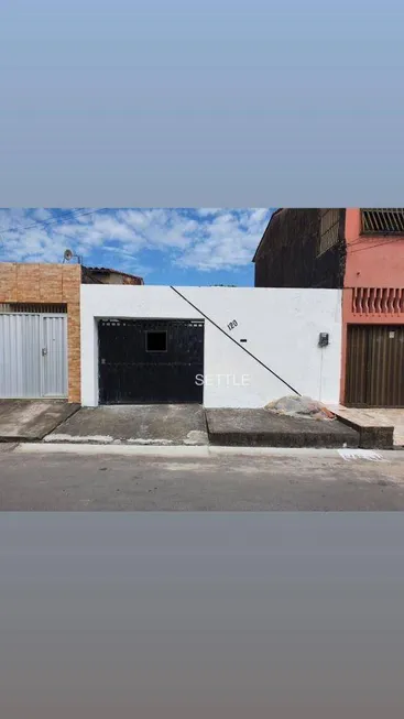 Foto 1 de Casa com 2 Quartos à venda, 135m² em Jardim Cearense, Fortaleza