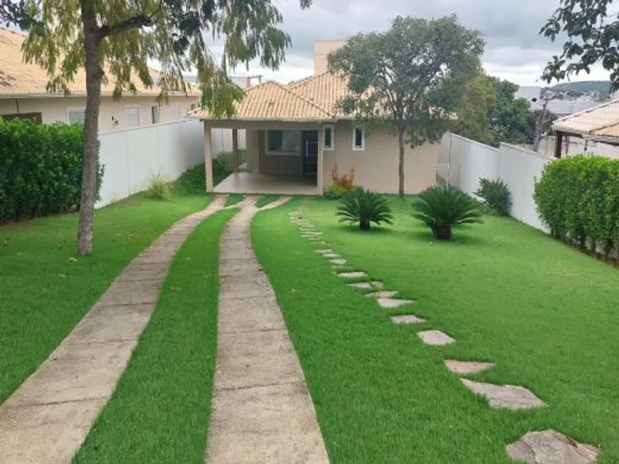 Foto 1 de Casa de Condomínio com 4 Quartos à venda, 221m² em Varzea, Lagoa Santa