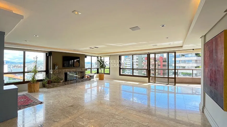 Foto 1 de Apartamento com 4 Quartos à venda, 237m² em Bela Vista, Porto Alegre