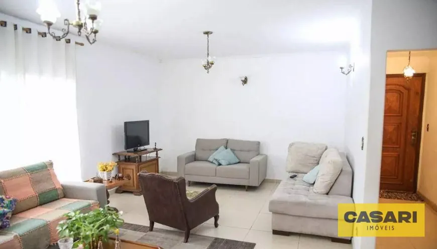 Foto 1 de Casa com 3 Quartos à venda, 240m² em Vila Mussolini, São Bernardo do Campo