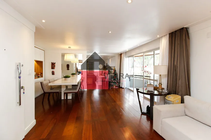 Foto 1 de Apartamento com 4 Quartos à venda, 138m² em Aclimação, São Paulo