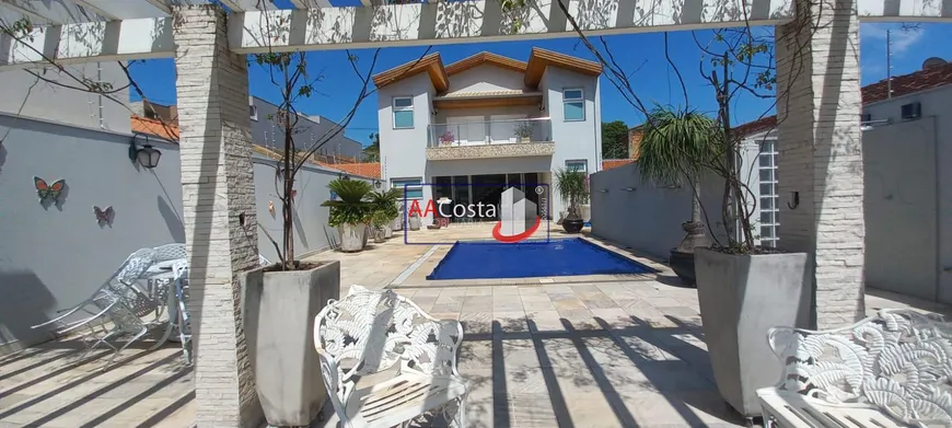 Foto 1 de Casa com 2 Quartos à venda, 273m² em São Joaquim, Franca