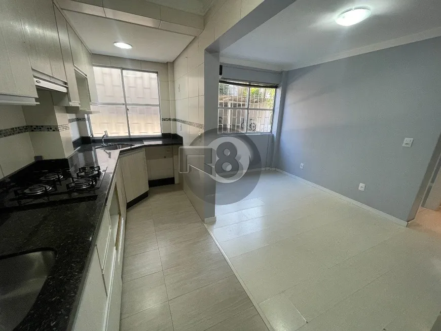 Foto 1 de Apartamento com 2 Quartos à venda, 45m² em Coqueiros, Florianópolis