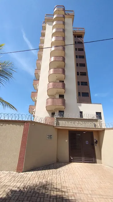 Foto 1 de Apartamento com 3 Quartos à venda, 126m² em Plano Diretor Sul, Palmas