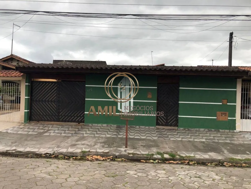 Foto 1 de Casa com 4 Quartos à venda, 174m² em Jardim Maristela, Caraguatatuba