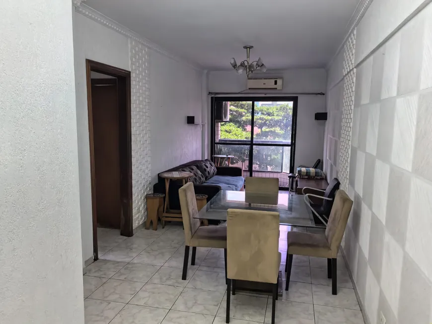 Foto 1 de Apartamento com 2 Quartos à venda, 87m² em Encruzilhada, Santos