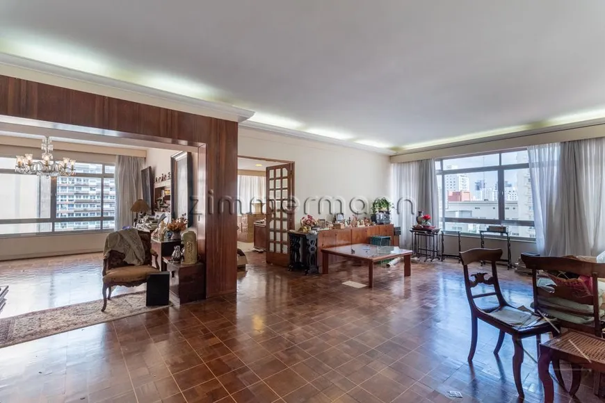 Foto 1 de Apartamento com 3 Quartos à venda, 280m² em Jardim América, São Paulo