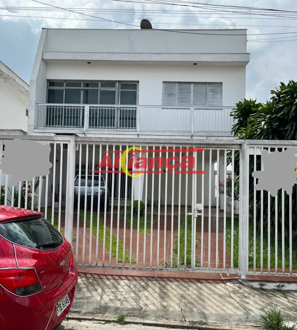 Foto 1 de Sobrado com 5 Quartos à venda, 295m² em Vila Camargos, Guarulhos