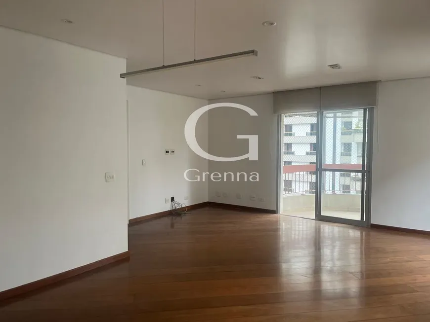Foto 1 de Apartamento com 2 Quartos para alugar, 151m² em Jardim Paulista, São Paulo