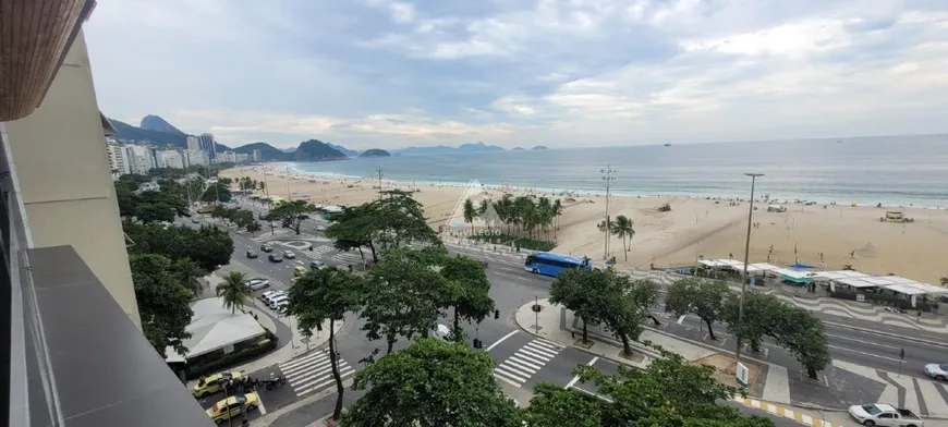 Foto 1 de Apartamento com 2 Quartos à venda, 117m² em Copacabana, Rio de Janeiro