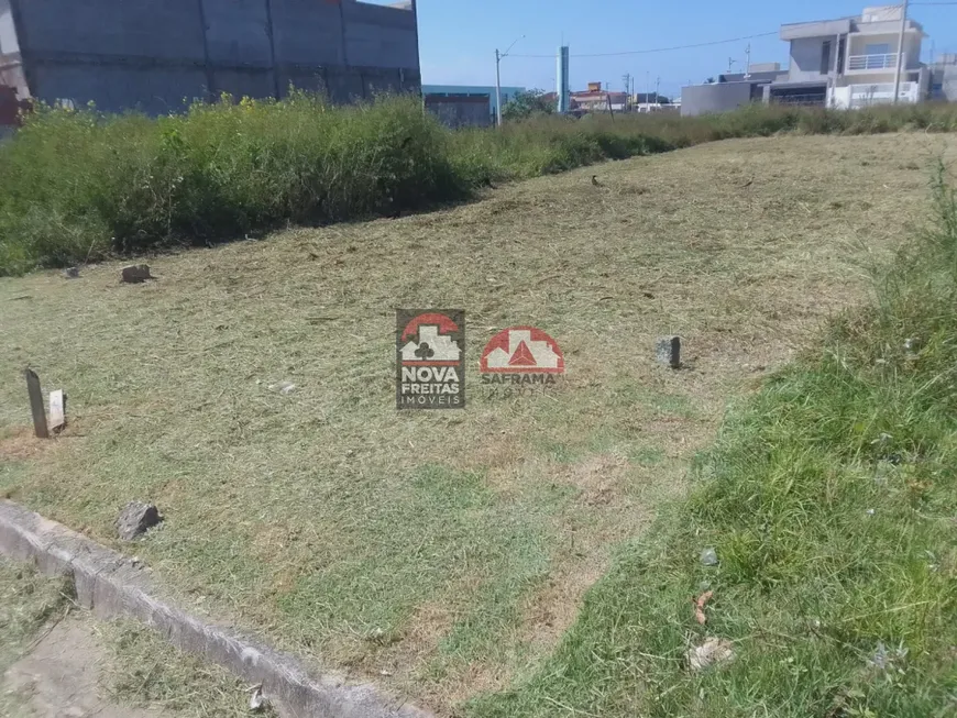 Foto 1 de Lote/Terreno à venda, 150m² em , Caraguatatuba