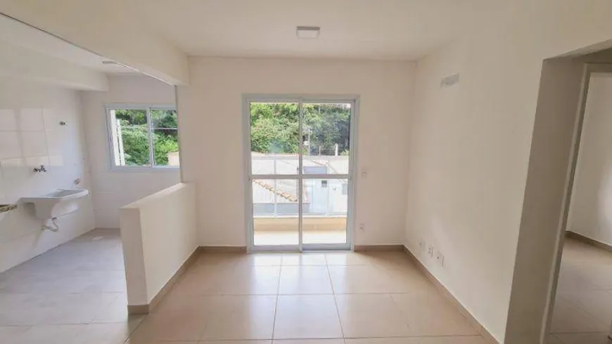 Foto 1 de Apartamento com 2 Quartos para alugar, 52m² em Enseada, Guarujá