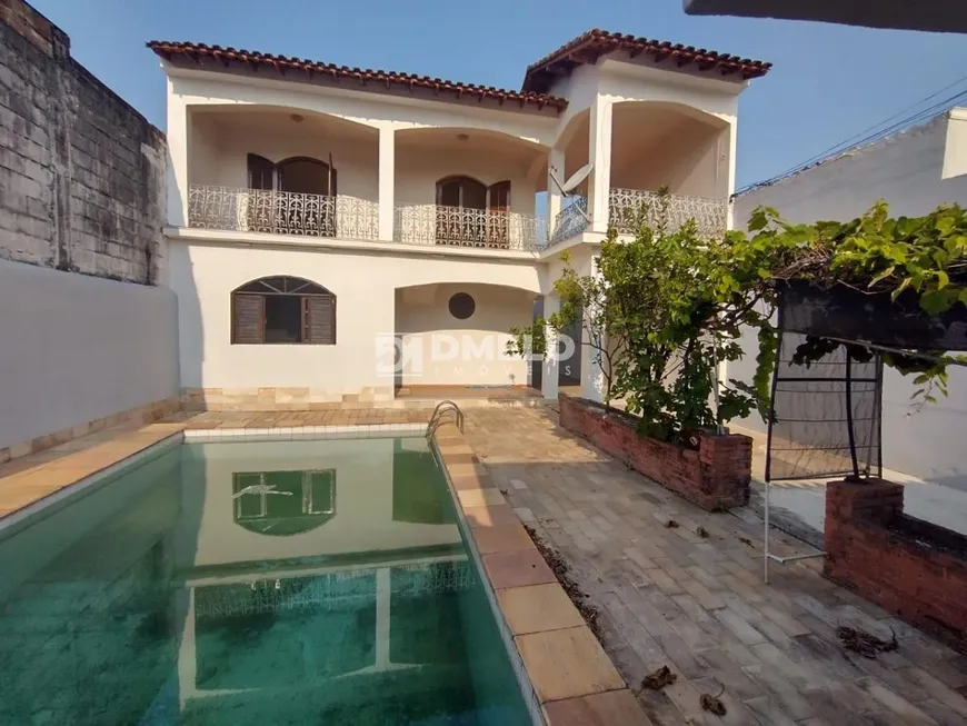 Foto 1 de Casa com 4 Quartos à venda, 250m² em Campo Grande, Rio de Janeiro