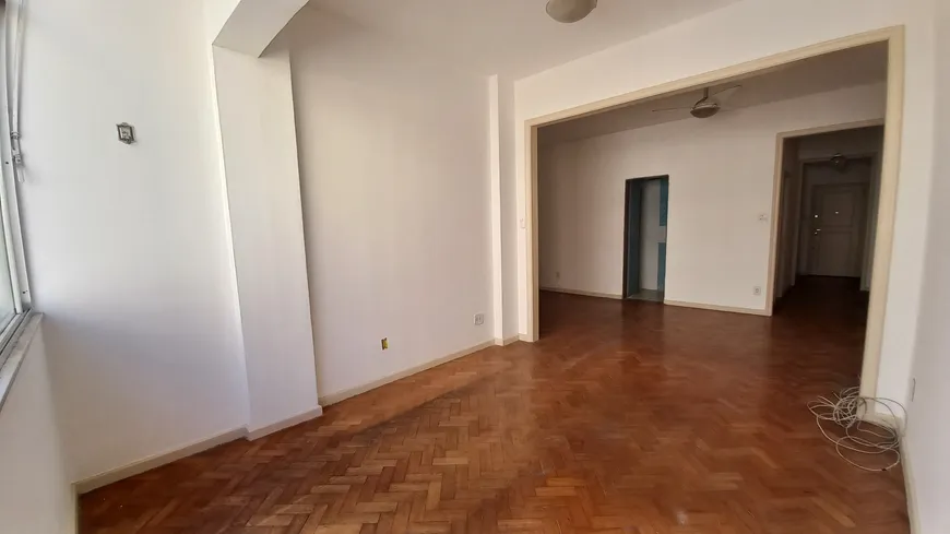 Foto 1 de Apartamento com 3 Quartos à venda, 107m² em Copacabana, Rio de Janeiro