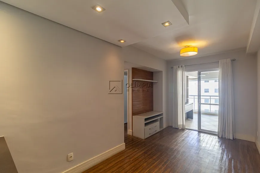 Foto 1 de Apartamento com 2 Quartos para alugar, 70m² em Vila Olímpia, São Paulo