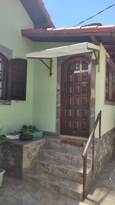 Foto 1 de Casa com 2 Quartos à venda, 190m² em Morin, Petrópolis