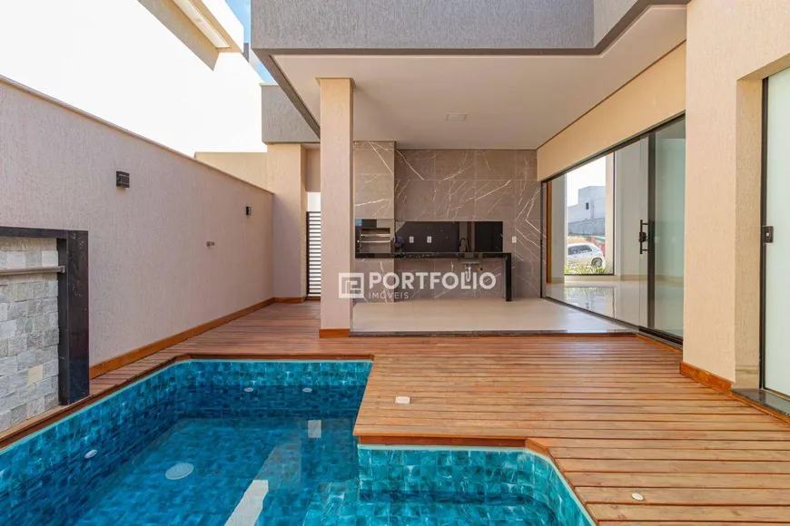 Foto 1 de Casa de Condomínio com 3 Quartos à venda, 158m² em Jardins Bolonha, Senador Canedo