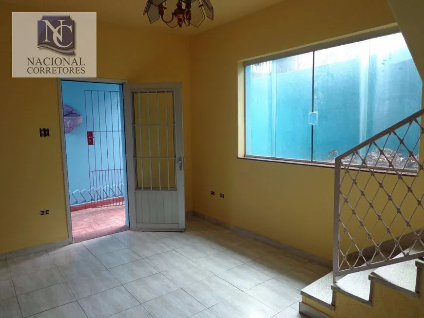 Foto 1 de Sobrado com 2 Quartos à venda, 177m² em Campestre, Santo André