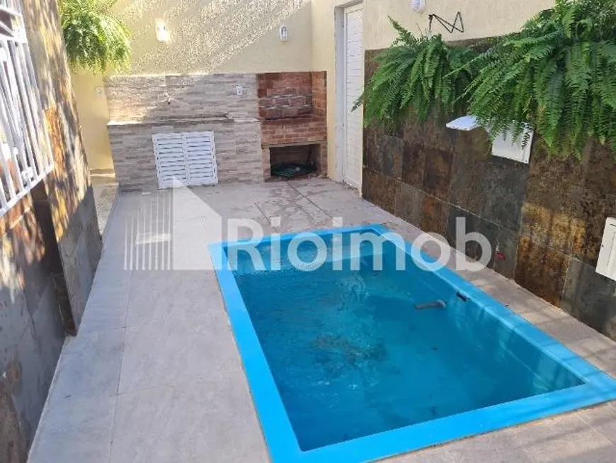 Foto 1 de Casa de Condomínio com 4 Quartos à venda, 150m² em Freguesia- Jacarepaguá, Rio de Janeiro