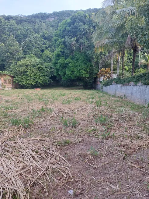 Foto 1 de Lote/Terreno à venda, 1100m² em Itaipu, Niterói