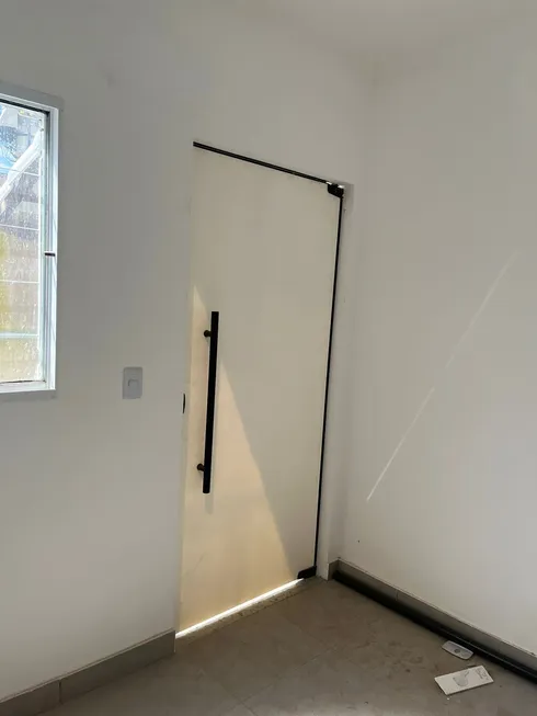 Foto 1 de Casa com 2 Quartos à venda, 80m² em Pedra Azul, Contagem