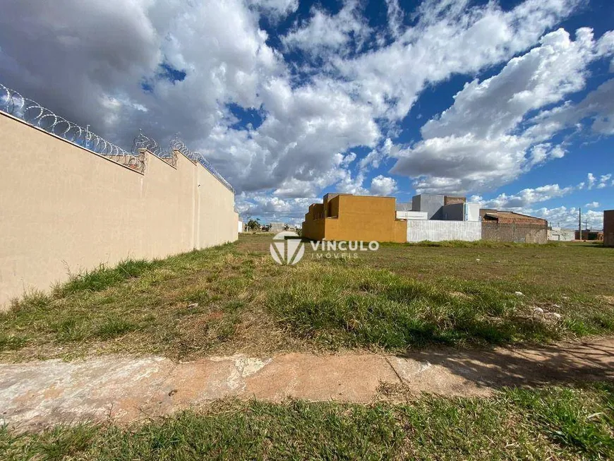 Foto 1 de Lote/Terreno à venda, 250m² em Parque das Laranjeiras, Uberaba