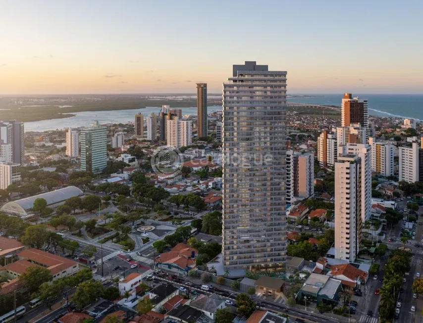 Foto 1 de Apartamento com 3 Quartos à venda, 140m² em Petrópolis, Natal