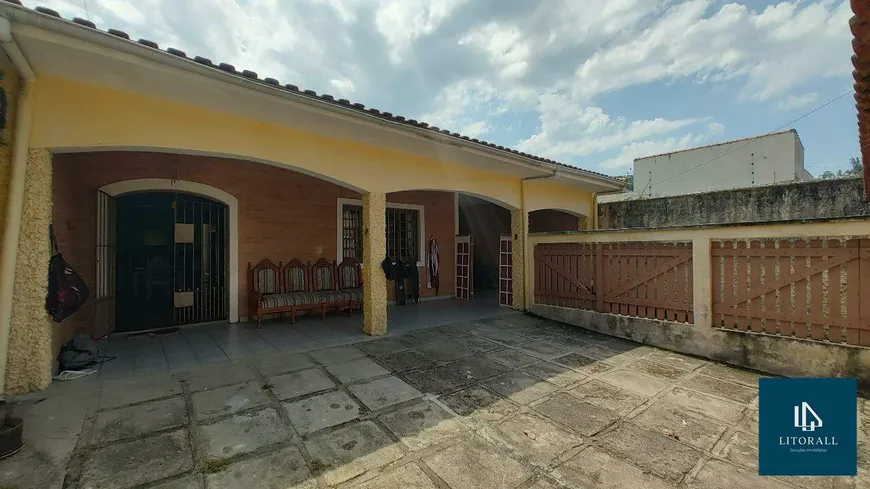 Foto 1 de Casa com 5 Quartos à venda, 208m² em Praia dos Sonhos, Itanhaém