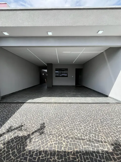 Foto 1 de Casa com 3 Quartos à venda, 115m² em Residencial Bela Vista, Rio Verde