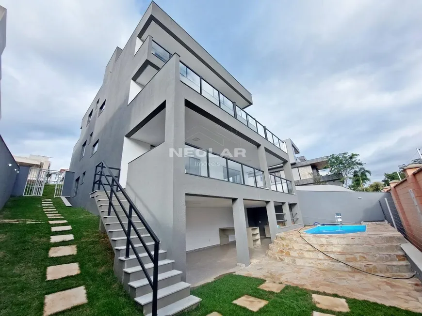 Foto 1 de Casa de Condomínio com 5 Quartos para alugar, 465m² em Alphaville, Vespasiano