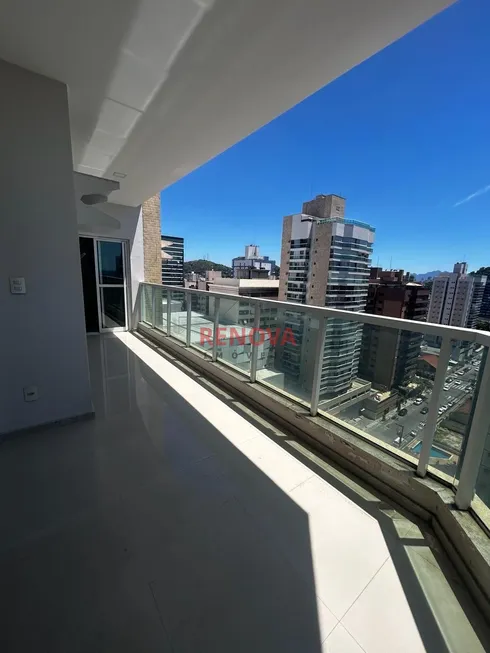 Foto 1 de Apartamento com 3 Quartos para alugar, 130m² em Praia da Costa, Vila Velha