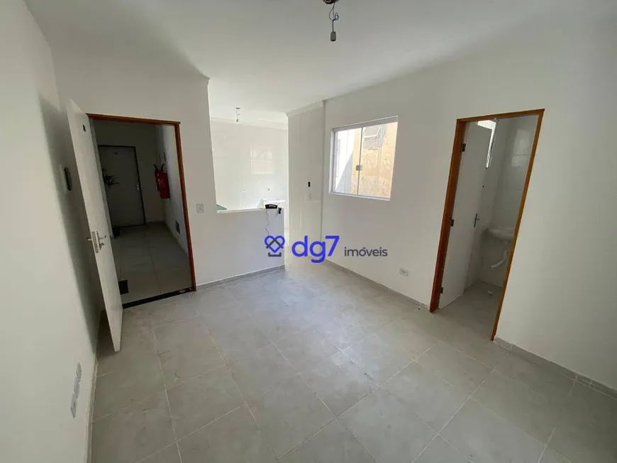 Foto 1 de Apartamento com 2 Quartos à venda, 40m² em Jardim Sarah, São Paulo