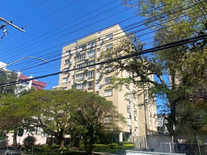 Foto 1 de Apartamento com 2 Quartos à venda, 90m² em Menino Deus, Porto Alegre