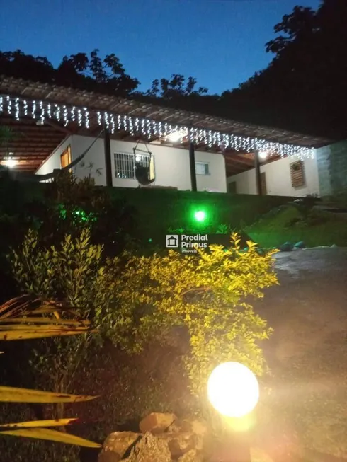 Foto 1 de Casa com 2 Quartos à venda, 180m² em Campo do Coelho, Nova Friburgo