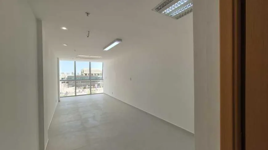 Foto 1 de Sala Comercial com 1 Quarto para alugar, 36m² em Barra da Tijuca, Rio de Janeiro