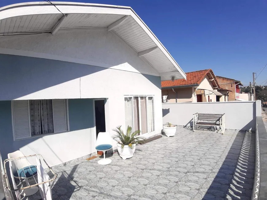 Foto 1 de Casa com 2 Quartos à venda, 170m² em Santa Claudina, Vinhedo