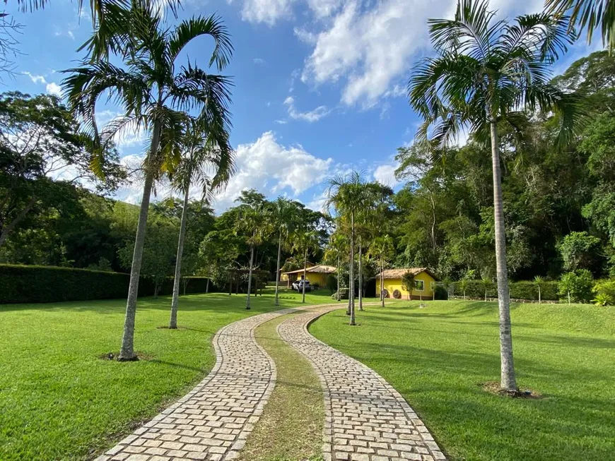 Foto 1 de Fazenda/Sítio com 2 Quartos à venda, 350m² em Inconfidencia, Paraíba do Sul