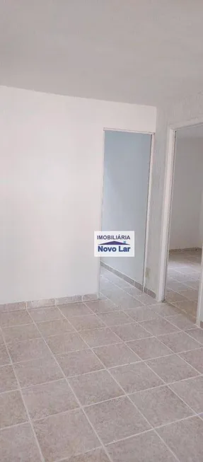 Foto 1 de Apartamento com 2 Quartos à venda, 44m² em Conjunto Habitacional Presidente Castelo Branco, Carapicuíba