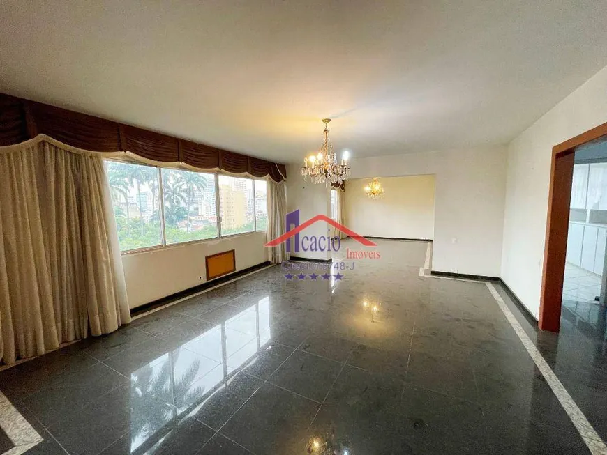 Foto 1 de Apartamento com 3 Quartos à venda, 243m² em Cambuí, Campinas