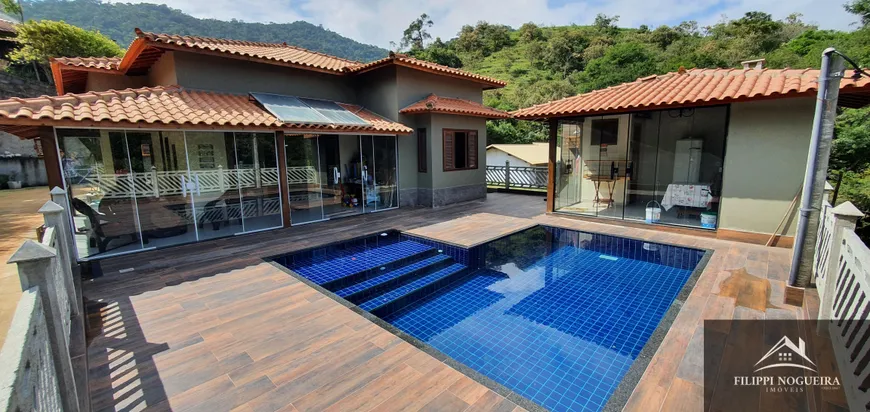 Foto 1 de Casa com 3 Quartos à venda, 150m² em Alto da Boa Vista, Miguel Pereira