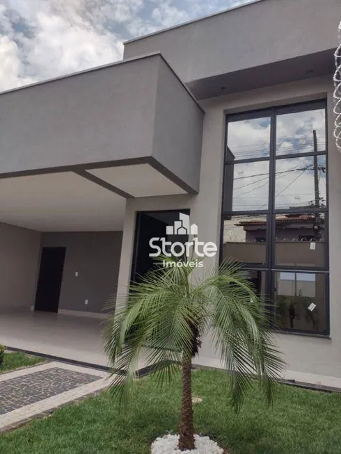 Foto 1 de Casa com 3 Quartos à venda, 163m² em Pampulha, Uberlândia