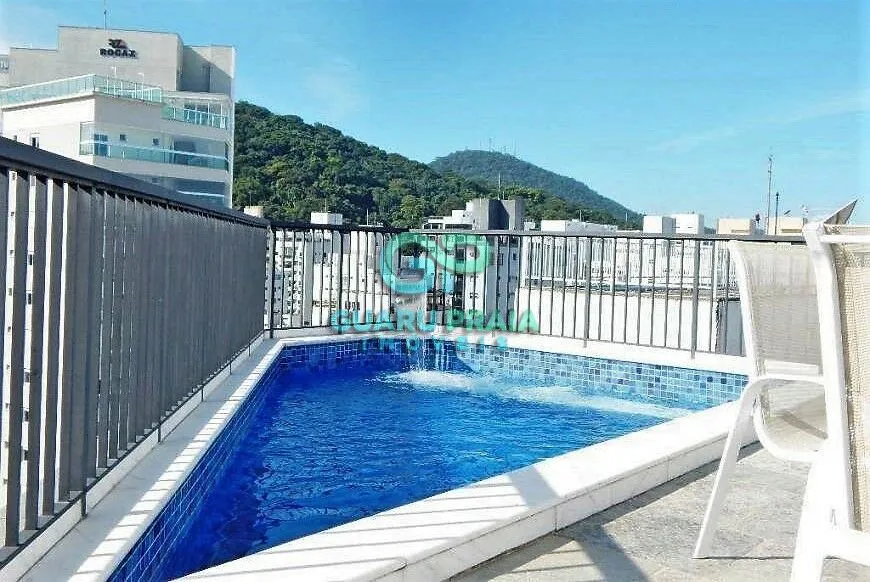 Foto 1 de Cobertura com 3 Quartos à venda, 300m² em Pitangueiras, Guarujá